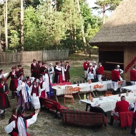 Skowroneczku nie leć w górę" - nowość od Kurpianki z Kadzidła [WIDEO]