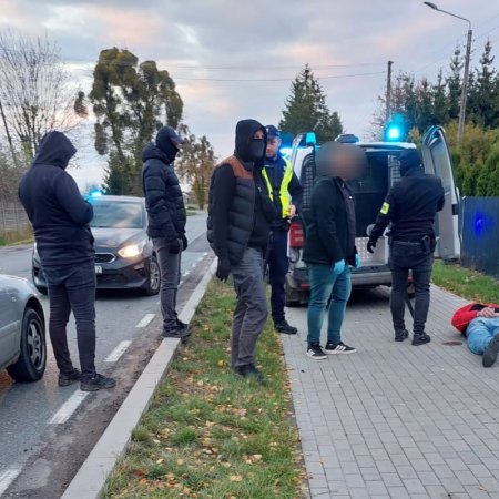 Prawie 5 kg narkotyków miało trafić na ulice! Zatrzymanie po kontroli drogowej [ZDJĘCIA]