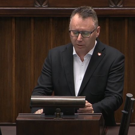 Poseł Popielarz o rozliczaniu rządów PiS. Zapytał o elektrownię [WIDEO]