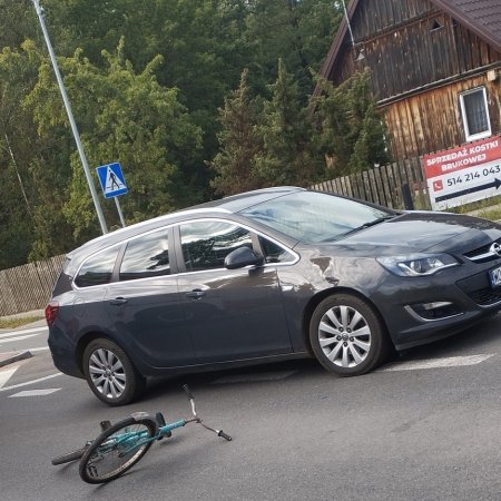 Wypadek na DK-53 w Myszyńcu – potrącony rowerzysta