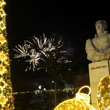 W Ostrołęce powitano hucznie nowy 2025 rok! [ZDJĘCIA, WIDEO]