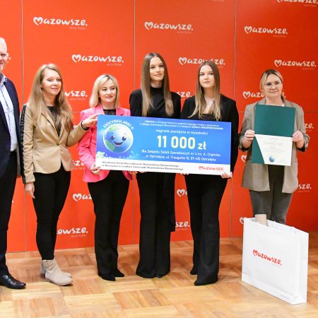 Wielki sukces ZSZ 4 w Ostrołęce! 11 tys. zł nagrody stało się faktem