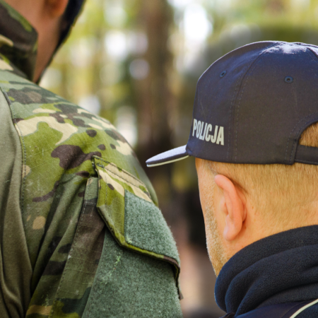 Patrole obywatelskie? Policja ostrzega. "Będziemy stanowczo reagować"