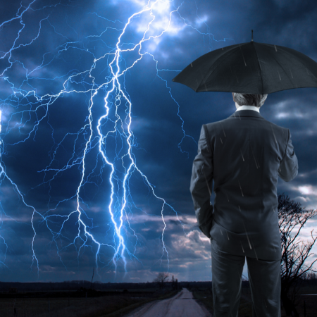 Nadciągają burze – I stopień ostrzeżenia dla Ostrołęki i powiatu!