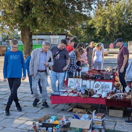 Kolejny pchli targ w Ostrołęce [ZDJĘCIA]