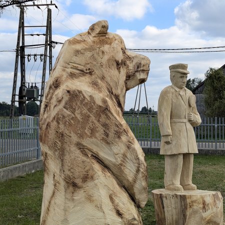 Piły ucichły, dzieła pozostały. V Rzekuński Plener Rzeźbiarski oficjalnie zakończony! [WIDEO, ZDJĘCIA]