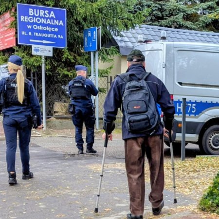 To, co stało się na przystanku, zwróciło uwagę policji. Mandat w kilka minut