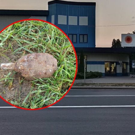 Niecodzienne odkrycie na terenie zakładów produkcyjnych w Ostrołęce. Interweniowały służby