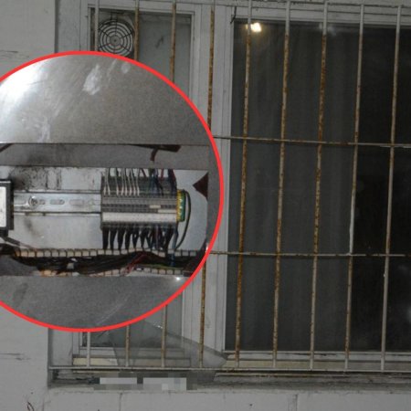 Włamanie jak z kreskówki. Uderzał kijem w maszynę, bo chciał się szybko wzbogacić! [ZDJĘCIA]