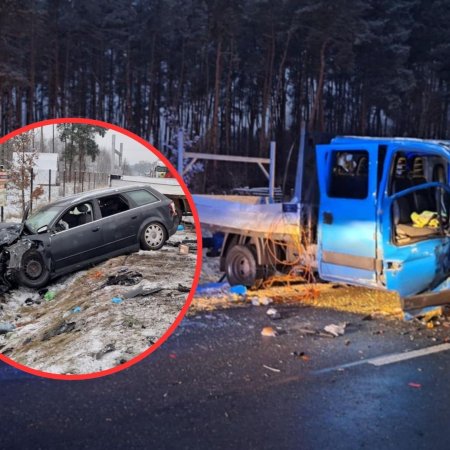 Wypadek na DK 53 w Zabrodziu. Zderzenie czterech aut pod Ostrołęką, są ranni i objazdy![ZDJĘCIA]