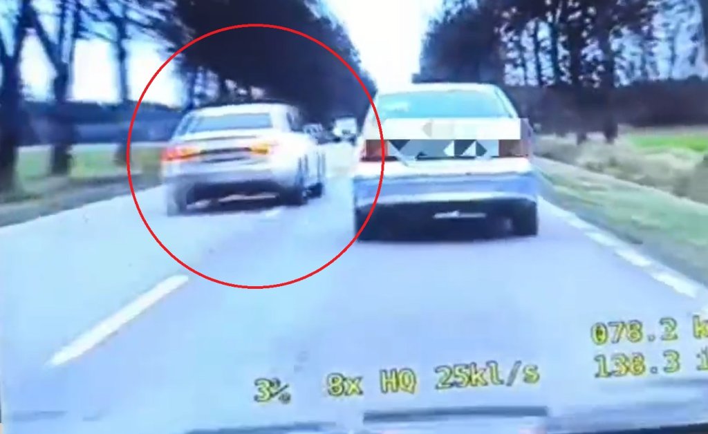 Niebezpieczny manewr na drodze. 5 tysięcy złotych mandatu! ZOBACZ WIDEO