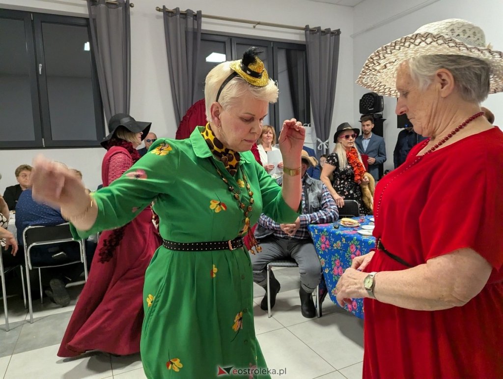 "Śpiewem i żartem" w Kamiance. Skecze i piosenki w wykonaniu KGW [WIDEO, ZDJĘCIA]