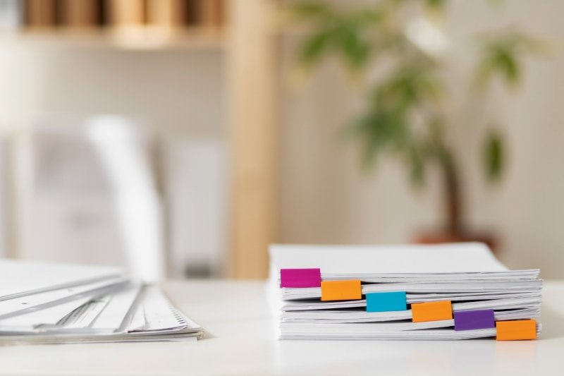Jaką firmę z Warszawy wybrać do outsourcingu niszczenia dokumentów oraz ich przechowywania?