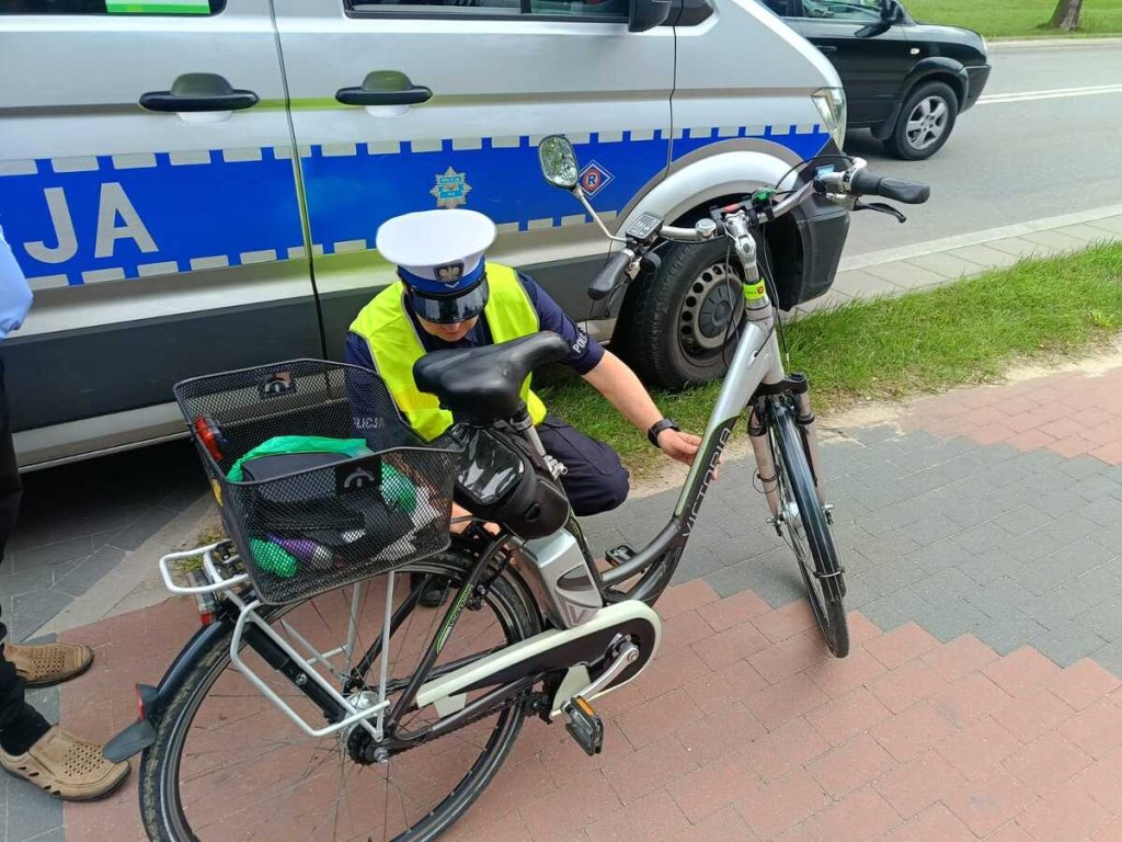 Akcja policji w Ostrołęce. Już są pierwsze mandaty, a działania wciąż trwają! [ZDJĘCIA]