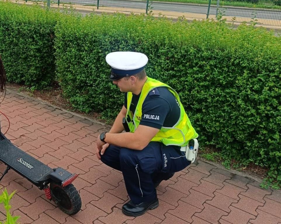 Pijany rekordzista, rajdy przez pasy i dzieci bez kasków. Ostrołęcka policja była bezwzględna!