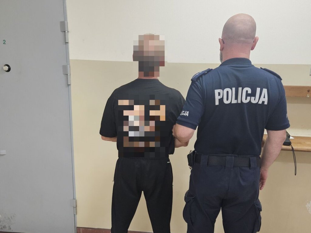 Zuchwała kradzież w banku w Ostrołęce. Złodziej i paser gwałtownie wpadli
