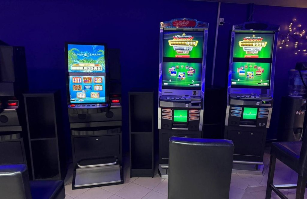 Uderzenie w nielegalny hazard. Służby zlikwidowały punkt z automatami