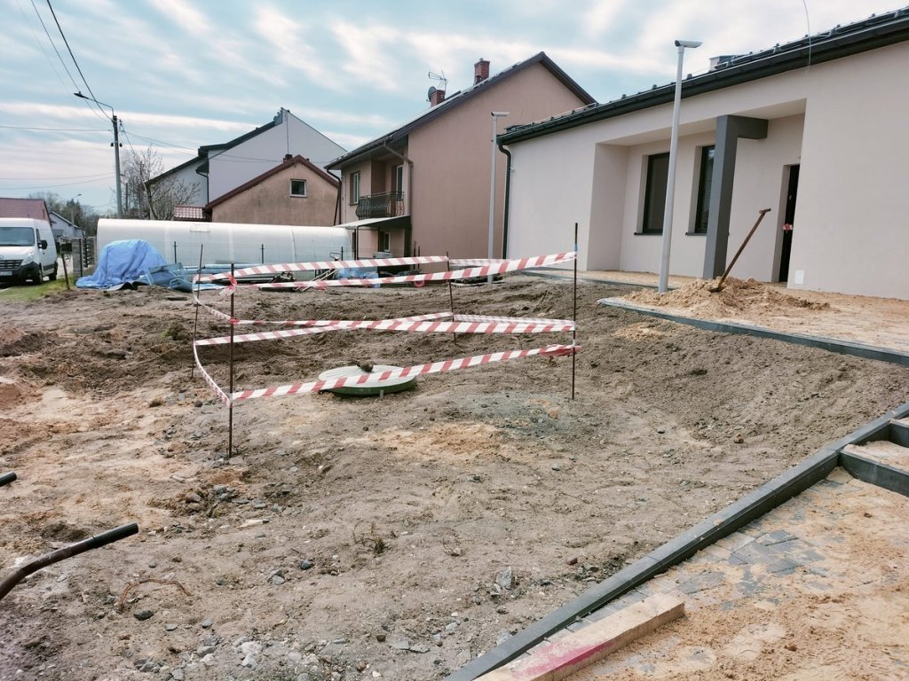 Niebezpieczne znalezisko. Na placu budowy odkryto granat moździerzowy [ZDJĘCIA]