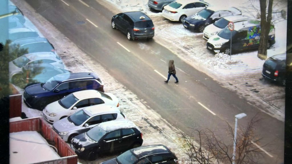 Kierowcy czy piesi – kto ma więcej za uszami? Policyjny dron ujawnia prawdę