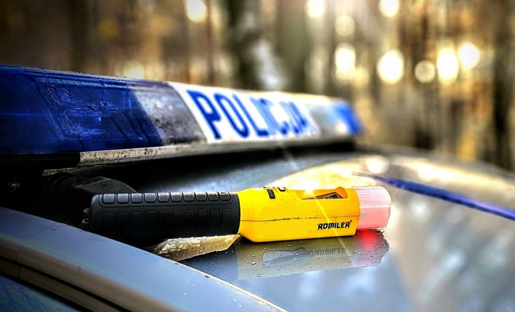 Wpadli jeden po drugim! Policjanci zatrzymali kierowców BMW i skody