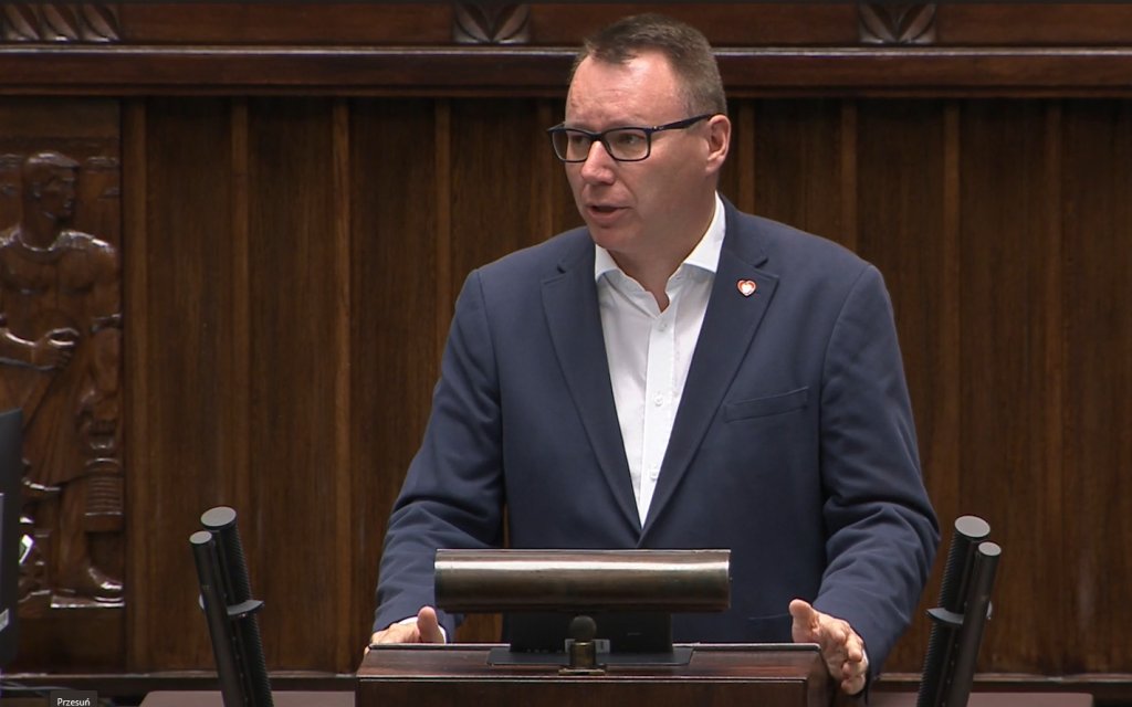 Mariusz Popielarz w Sejmie: Morawiecki? Przypomnijmy bilans jego rządów [WIDEO]