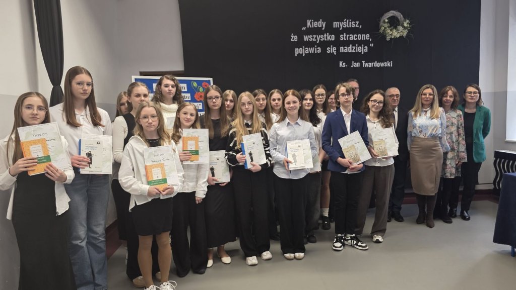 XVI Konkurs Recytatorski Poezji Ks. Jana Twardowskiego w Chudku [ZDJĘCIA]