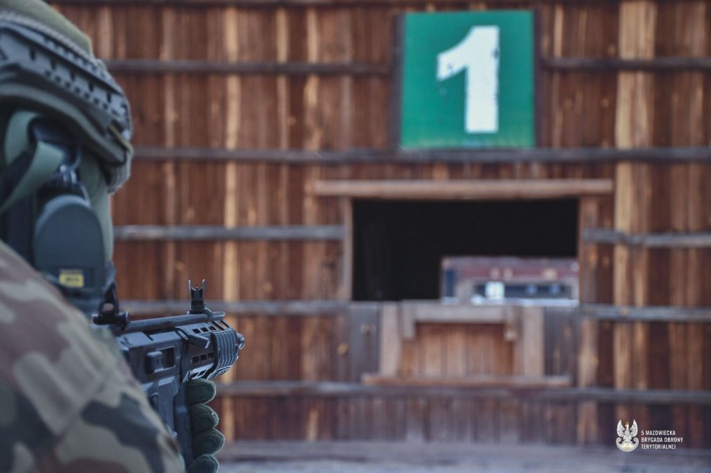Celne oko terytorialsów. Mistrzostwa 5 Mazowieckiej Brygady Obrony Terytorialnej rozstrzygnięte [ZDJĘCIA]