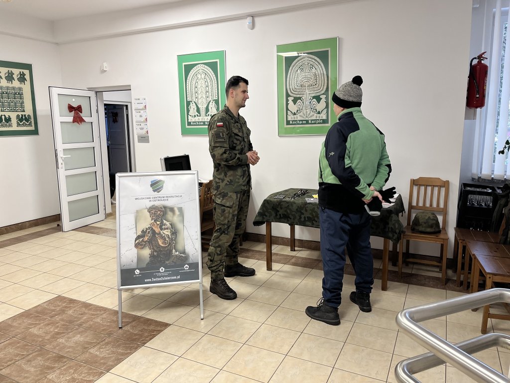 Wojsko bliżej mieszkańców. Mobilny punkt rekrutacyjny w Kadzidle