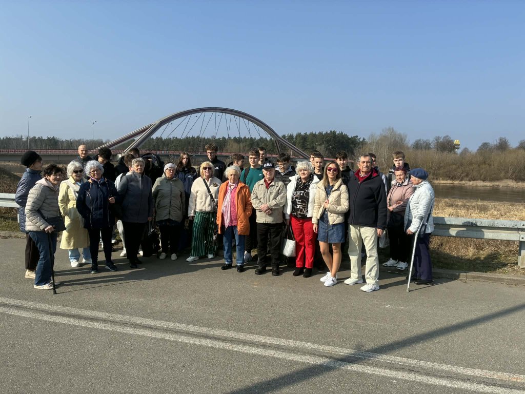 Piecuchy, wspomnienia i spacer nad Narwią: Tak integruje się Ostrołęka! [ZDJĘCIA]