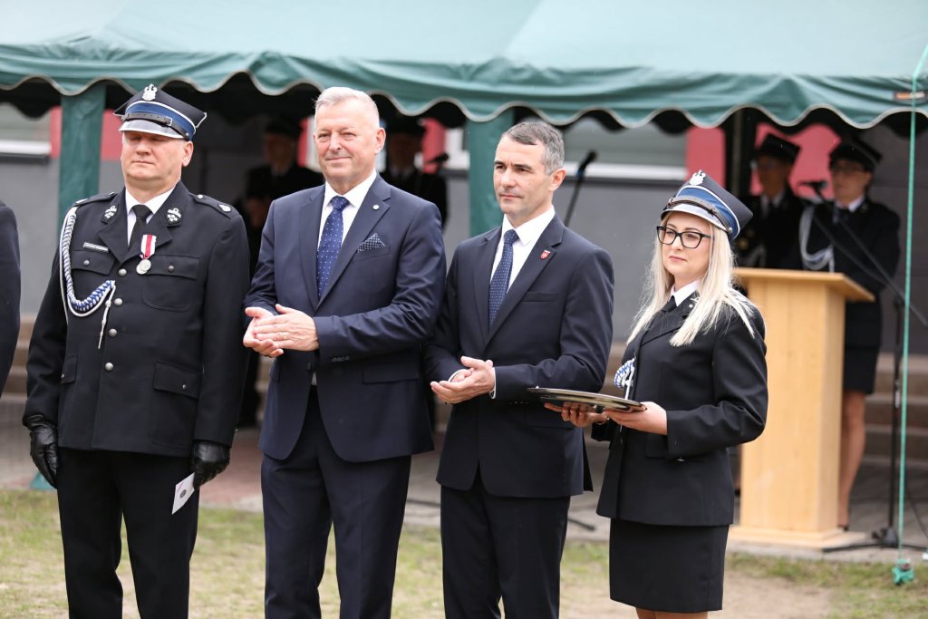 Dzień Strażaka 2026. OSP Dobrołęka ma nowy wóz! [WIDEO, ZDJĘCIA]