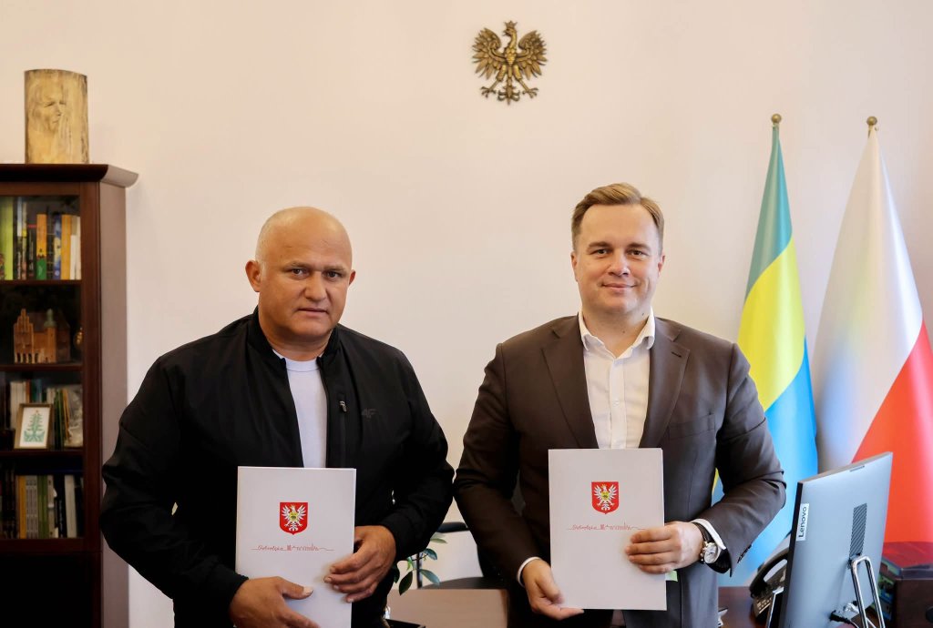 ZSZ nr 1 w Ostrołęce przejdzie termomodernizację i remont. Umowa podpisana