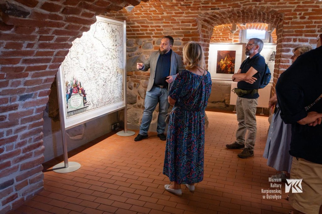 Powrót do przeszłości w Muzeum Kultury Kurpiowskiej. O ważnych dziejach z pierwszej ręki [ZDJĘCIA]