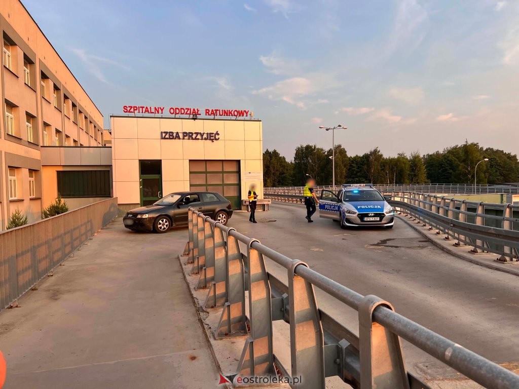 Audi zablokowało karetkom dostęp do SOR-u. Kierowca słono za to zapłaci [ZDJĘCIA]