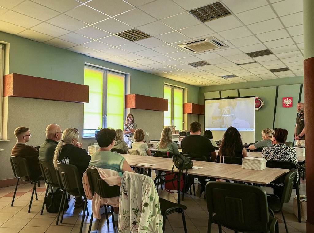 Jak reagować w sytuacji kryzysowej? Ruszyły szkolenia w Ostrołęce