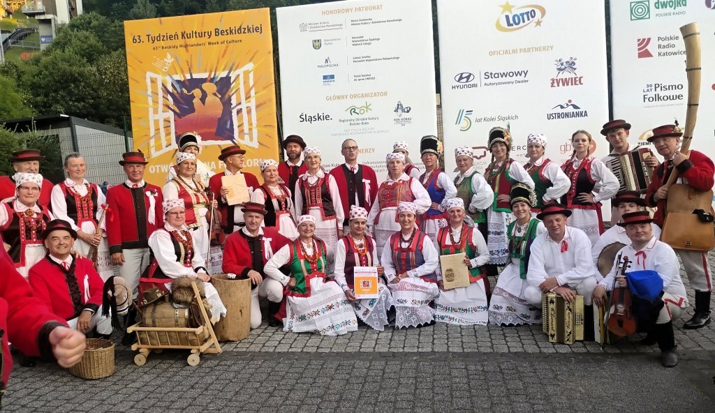 Kurpiowskie melodie zabrzmiały przed całym światem. Wyjątkowy sukces artystów z regionu [ZDJĘCIA]