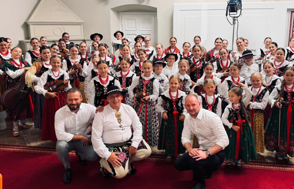 Wicestarosta ostrołęcki na dziedzińcu Pałacu Prezydenckiego. "Jesteście siłą Prezydenta!"