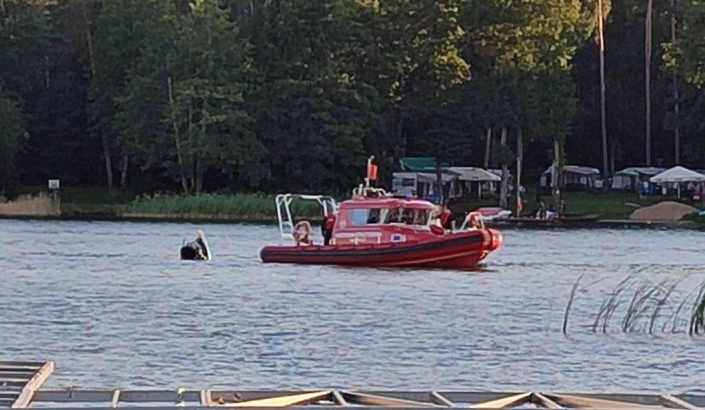 Tragedia na Mazurach. 16-latek z Ostrołęki zginął w wypadku na skuterze wodnym