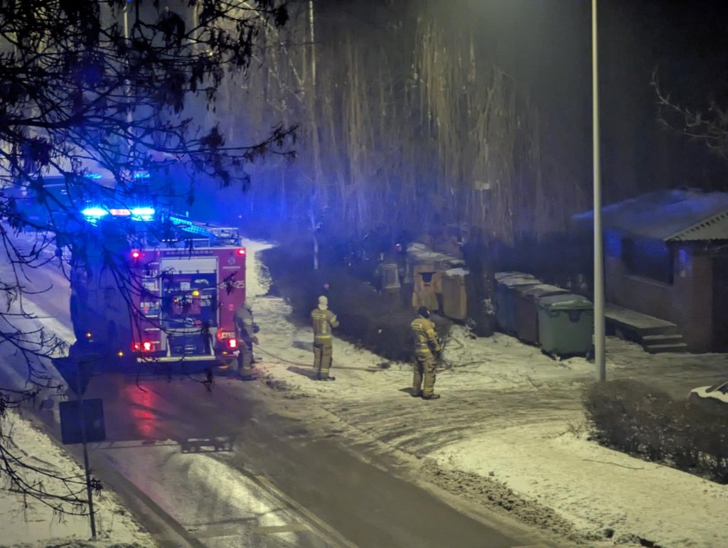 Tak strażacy rozpoczęli nowy rok. Wyjechali tuż po północy [WIDEO, ZDJĘCIA]