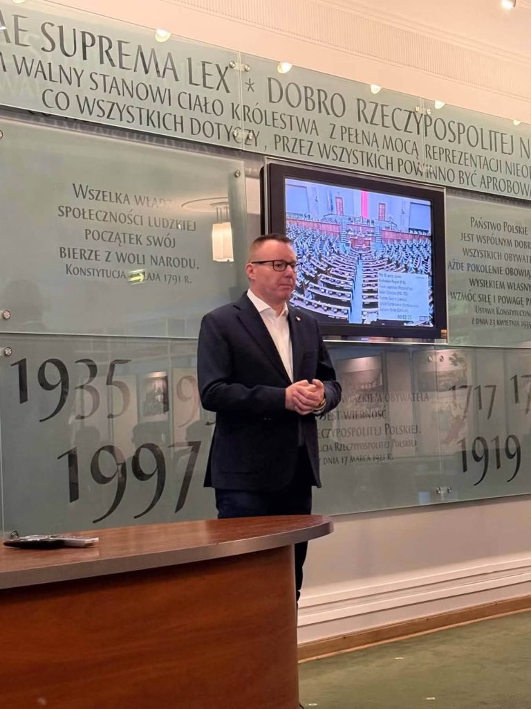 Fot. Zesp&oacute;ł Szk&oacute;ł im. Żołnierzy Armii Krajowej w Makowie Mazowieckim