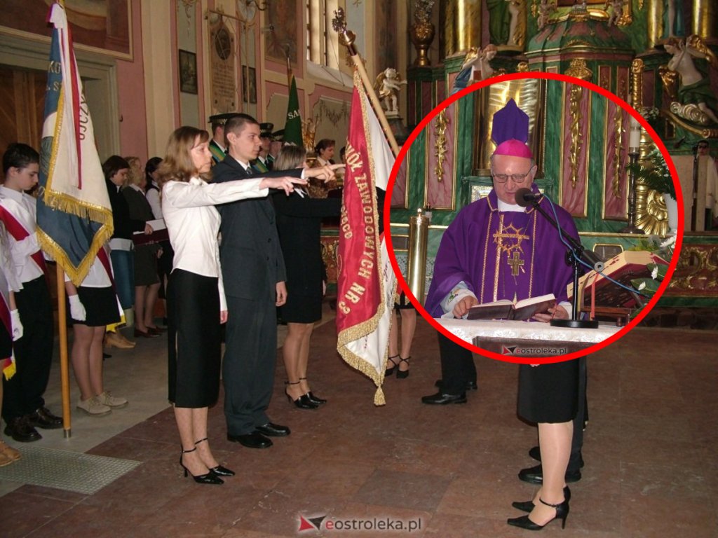 "Czas to miłość". Tak wyglądała uroczystość nadania imienia ZSZ 3 w Ostrołęce. Archiwalne zdjęcia