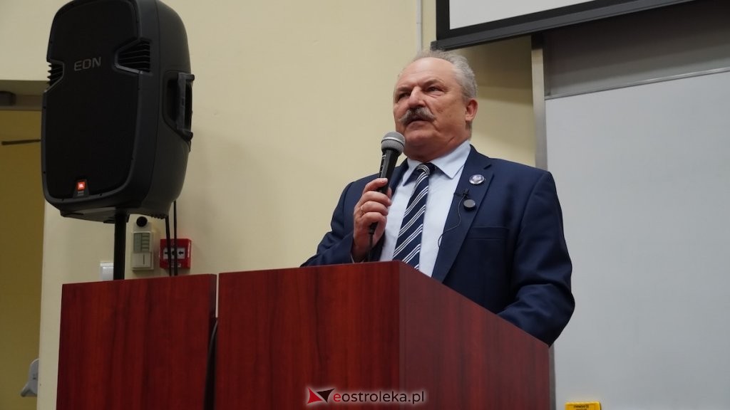 Marek Jakubiak w Ostrołęce: „Jestem zwolennikiem obowiązkowej służby zasadniczej” [ZDJĘCIA, WIDEO]