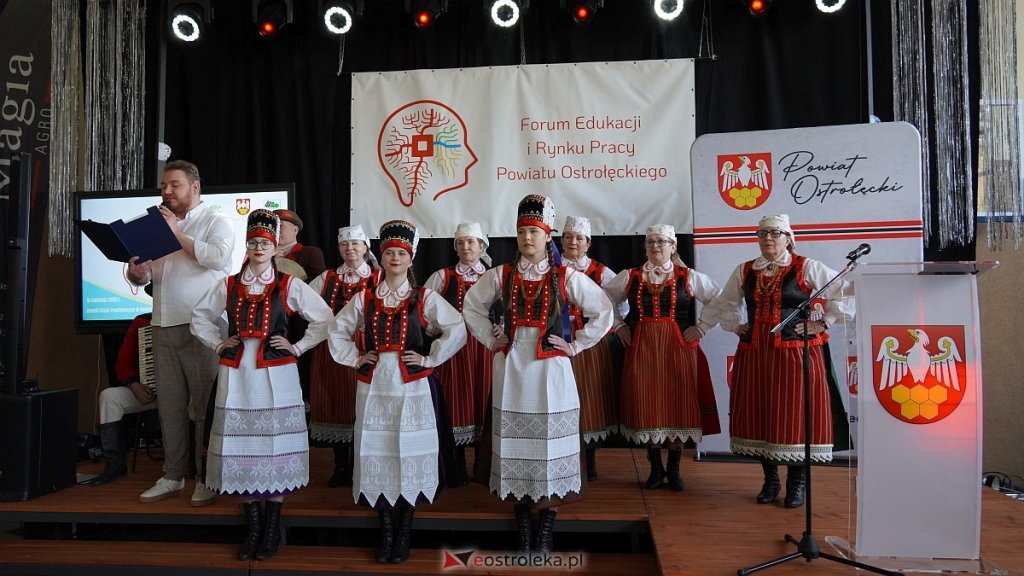 II Forum Edukacji i Rynku Pracy Powiatu Ostrołęckiego w Kadzidle [ZDJĘCIA, WIDEO]