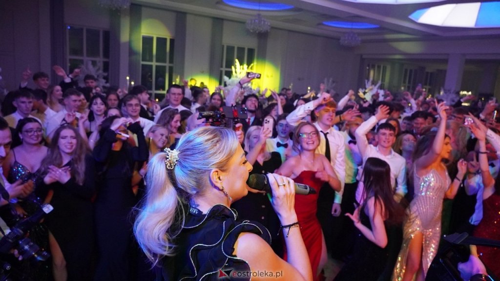 "Rozwaliliście system!". Magdalena Narożna zachwycona studniówką II LO [WIDEO, ZDJĘCIA]