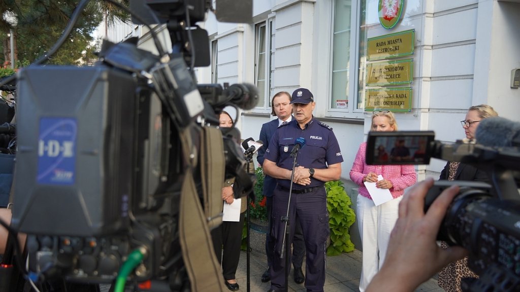 Wojewoda, kurator i policja. Nowe informacje o ataku w ZSZ 4 [WIDEO, ZDJĘCIA]