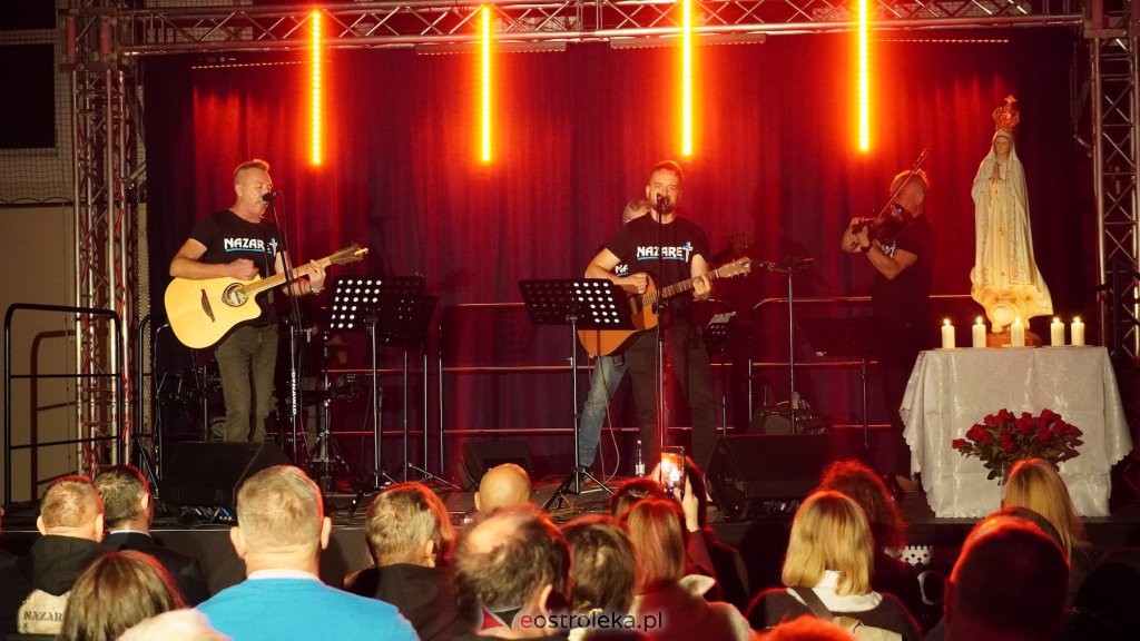Niezwykły wieczór w Olszewie-Borkach. Zespół Nazaret zagrał dla pełnej sali! [ZDJĘCIA, WIDEO]
