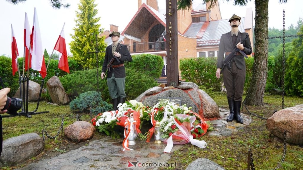 Miejskie obchody 83. rocznicy Zbrodni Wołyńskiej pod pomnikiem Golgota Wschodu [ZDJĘCIA, WIDEO]