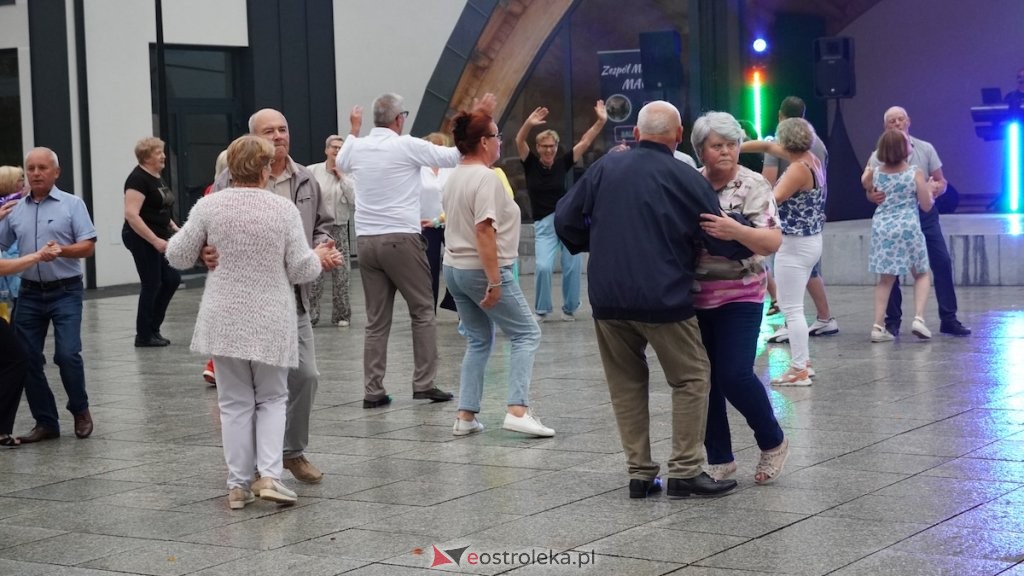 Troszyn znów zatańczył! Zespół Magnum porwał ludzi do zabawy [ZDJĘCIA, WIDEO]
