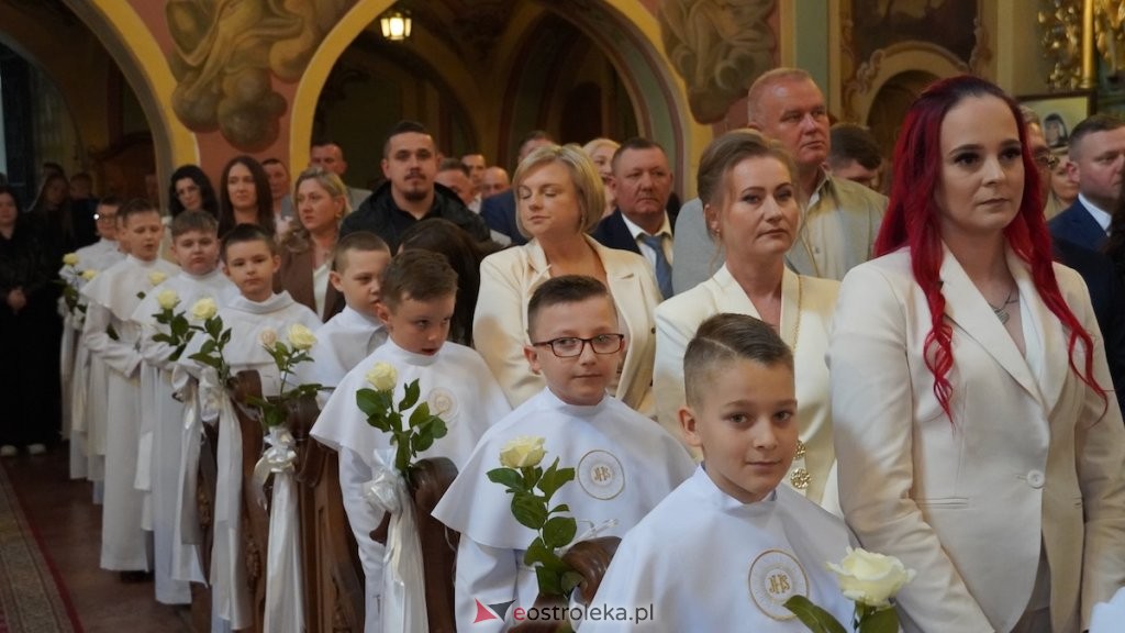 Pierwsza Komunia Święta w ostrołęckim klasztorze. Kolejne dzieci przystąpiły do sakramentu [WIDEO, ZDJĘCIA]