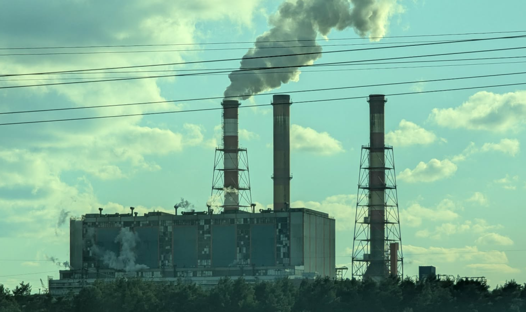 Energa podsumowuje 2025 rok: Rekordowe inwestycje, ważne działania w Ostrołęce