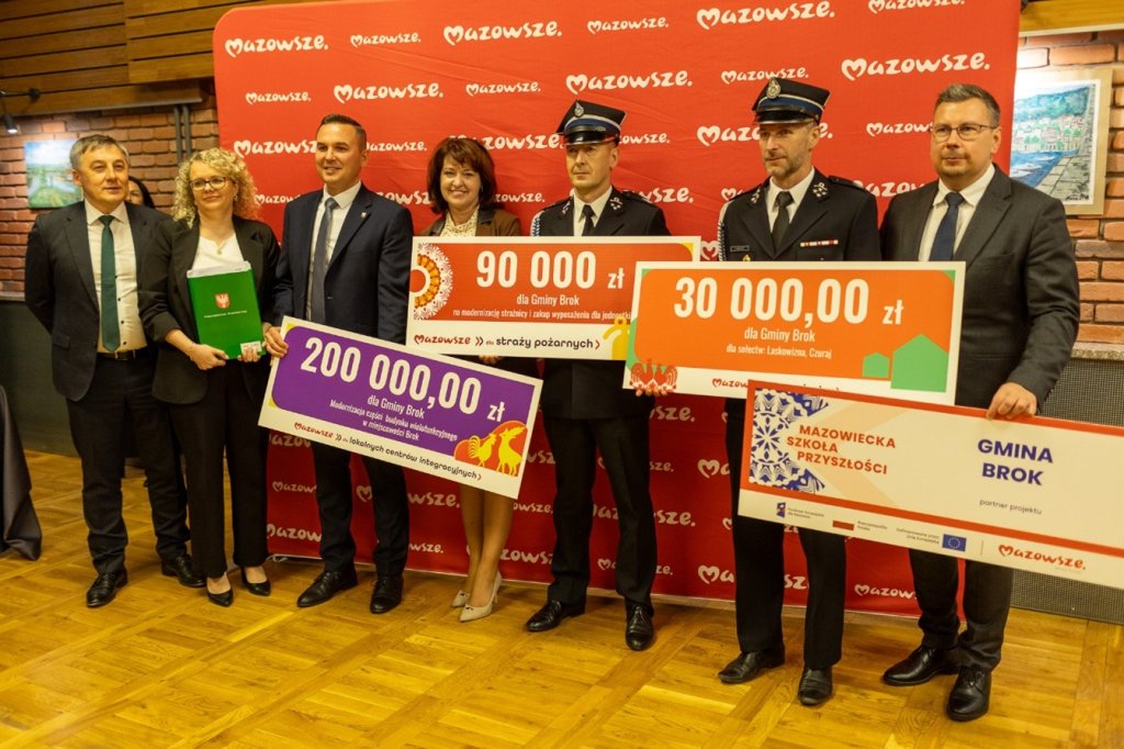 Pierwsze umowy w regionie ostrołęckim podpisane!